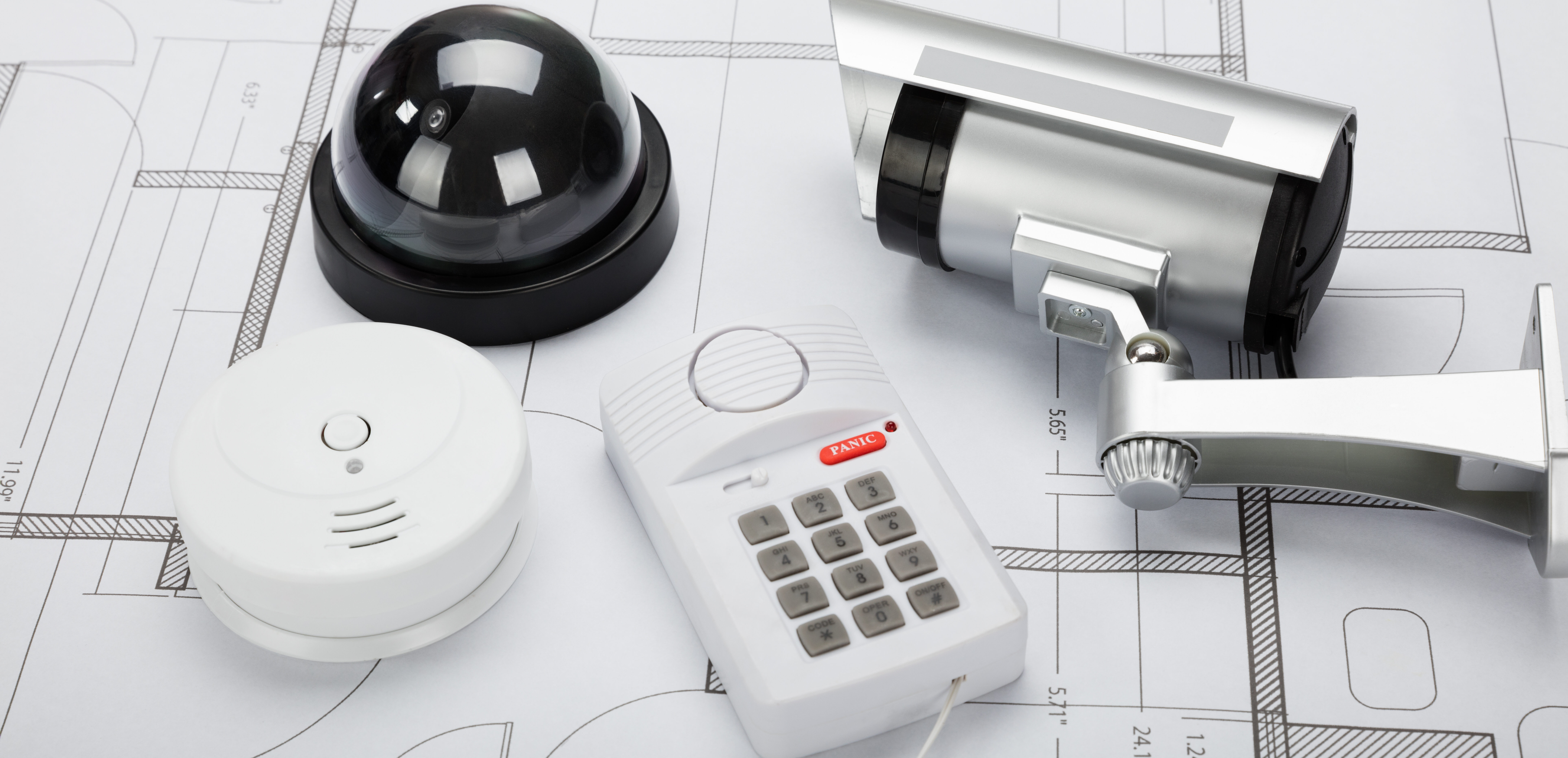 Cctv,Security,System uk electrical cable plug and light