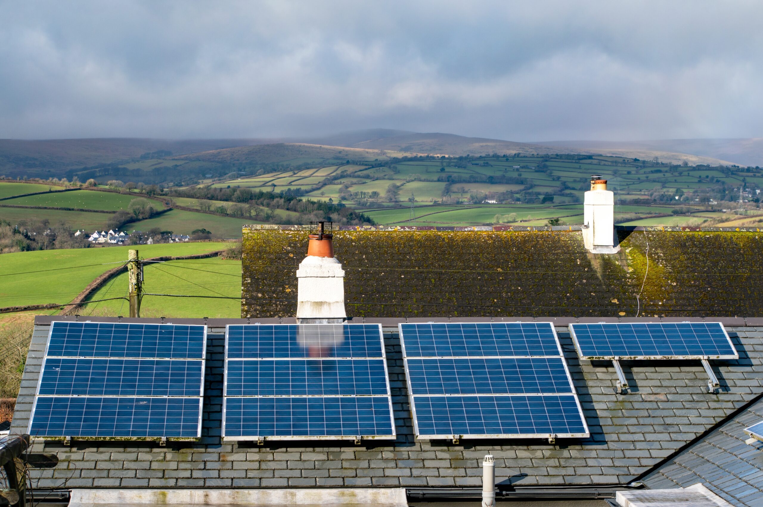 Solar,Panels,On,A,Domestic,House,Roof,With,A,Beautiful UK Electrician